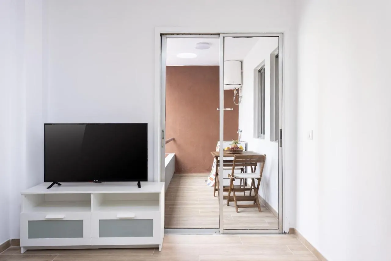 Home2Book Charming Apartment Santa Cruz, Wifi
